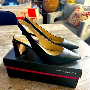 Vince Camuto Hamden style sling back - size 9 medium. Worn ONCE for a wedding!